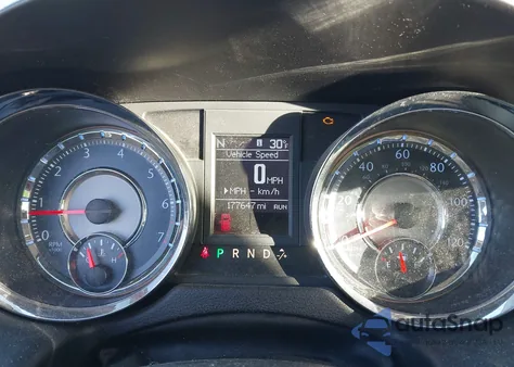 2013 Chrysler Town & Country Touring z USA, uszkodzony, nr VIN 2C4RC1BG8DR783000